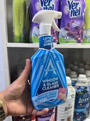 اسپری شیشه‌شوی و پاک‌کننده سطوح شیشه‌ای آستونیش (Astonish) حاوی روغن لیمو - ۷۵۰ میلی‌لیتر