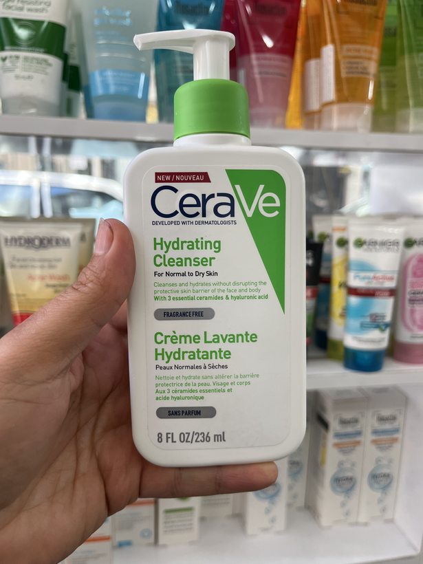 ژل شستشوی آبرسان سراوی (CeraVe) مدل Hydrating - مخصوص پوستهای نرمال تا خشک (حجم 236 میلیلیتر)
