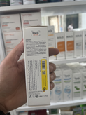 ضد آفتاب بیرنگ رُزاکلین (Rosaclin) مدل SPF 50+ مخصوص پوست خشک