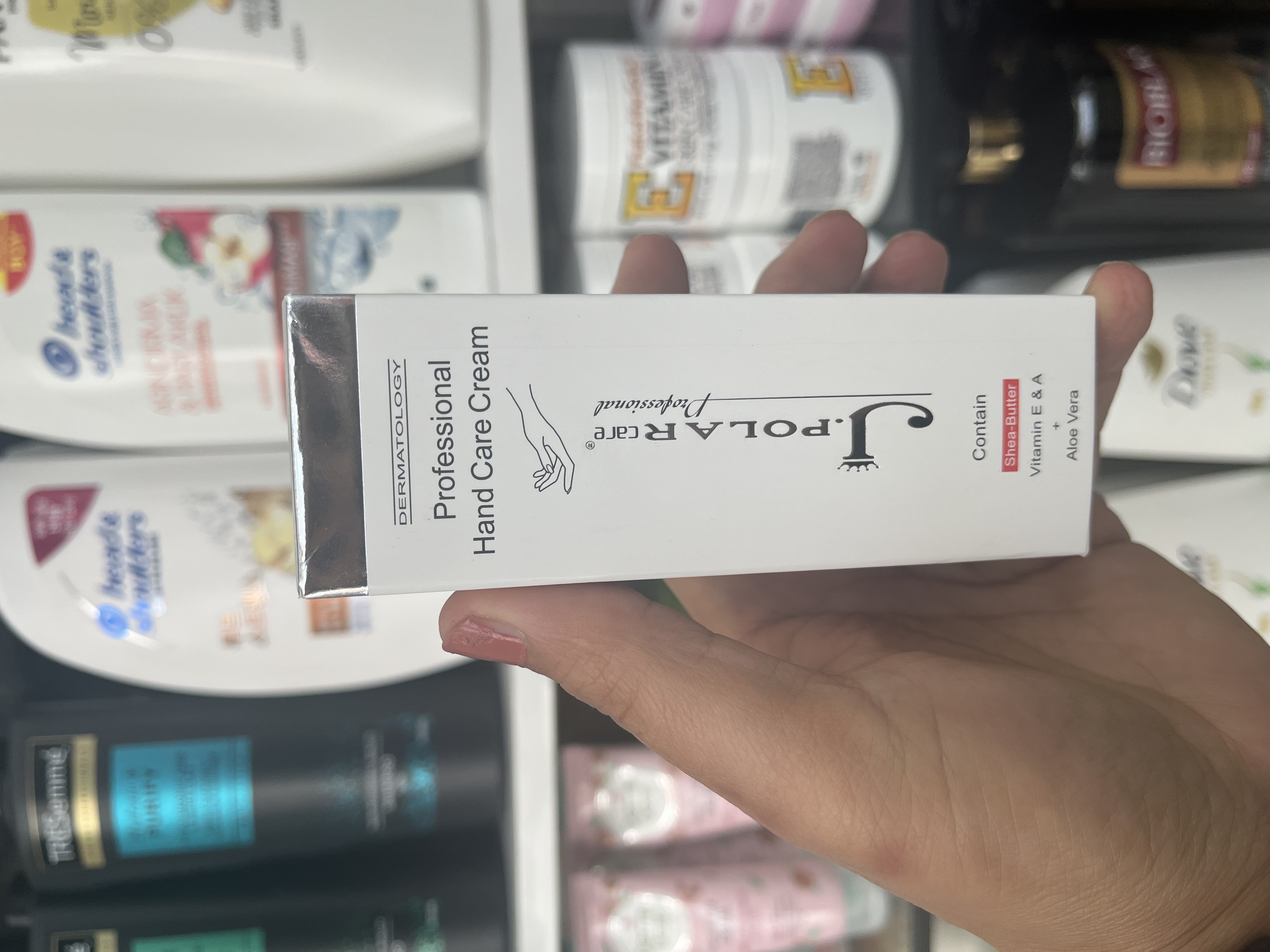 کرم دست حرفهای جی پولار (J. POLAR care) حاوی شی باتر حجم 60 میل