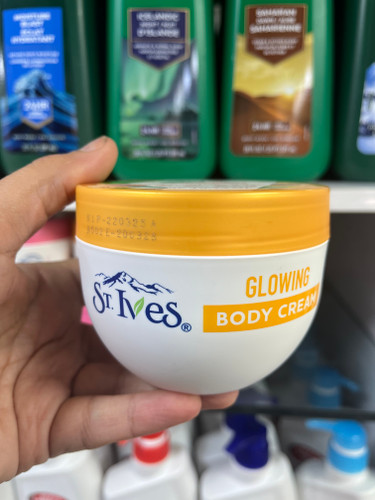 کرم مرطوب کننده و آبرسان دست و بدن سن تیوز مدل Apricot - ۳۰۰ میلیلیتر