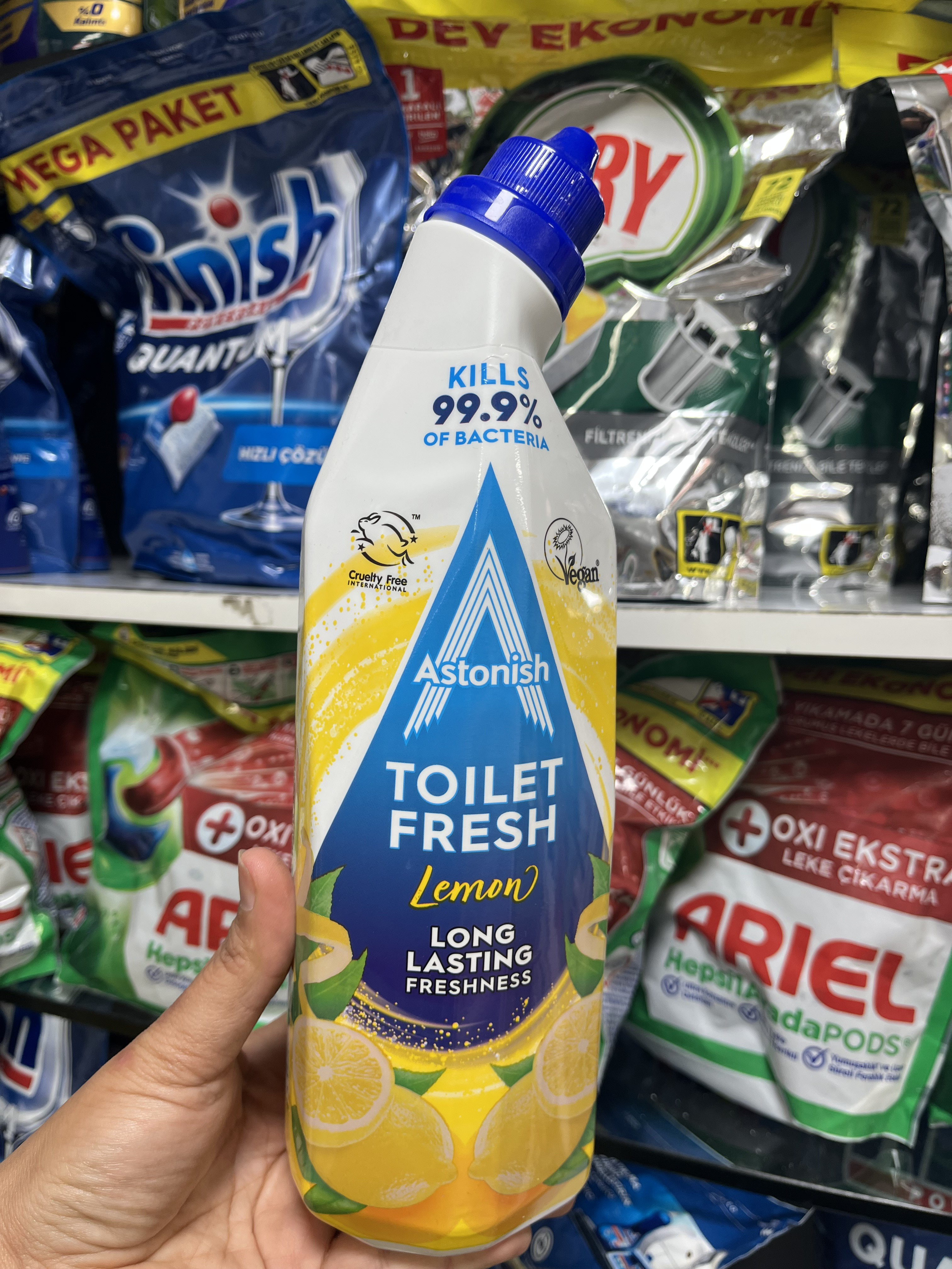 مایع جرمگیر و ضدعفونی کننده توالت آستونیش (Astonish) مدل Lemon حجم 750 میلیلیتر