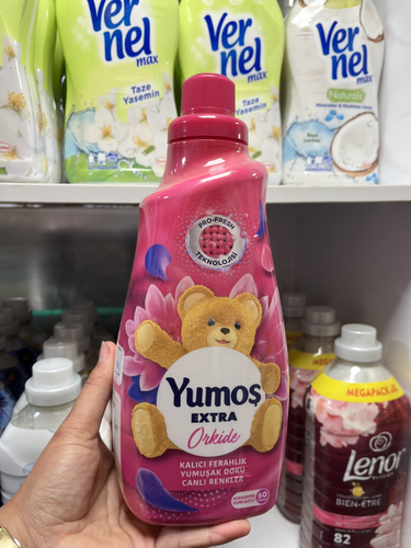 نرمکننده لباس یوموش (Yumoş) مدل Extra Orkide - رایحه گل ارکیده (۶۰ بار شستشو) - ۱.۴۴ لیتری