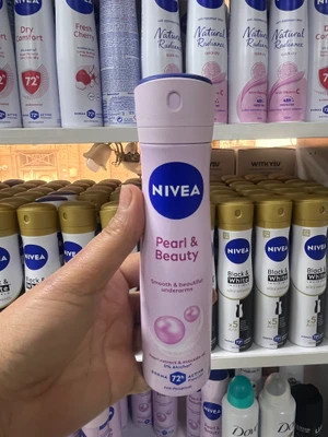 اسپری ضد تعریق Nivea نیوآ مدل Pearl & Beauty - حاوی عصاره مروارید، ۷۲ ساعته و فاقد الکل ۱۵۰ میل
