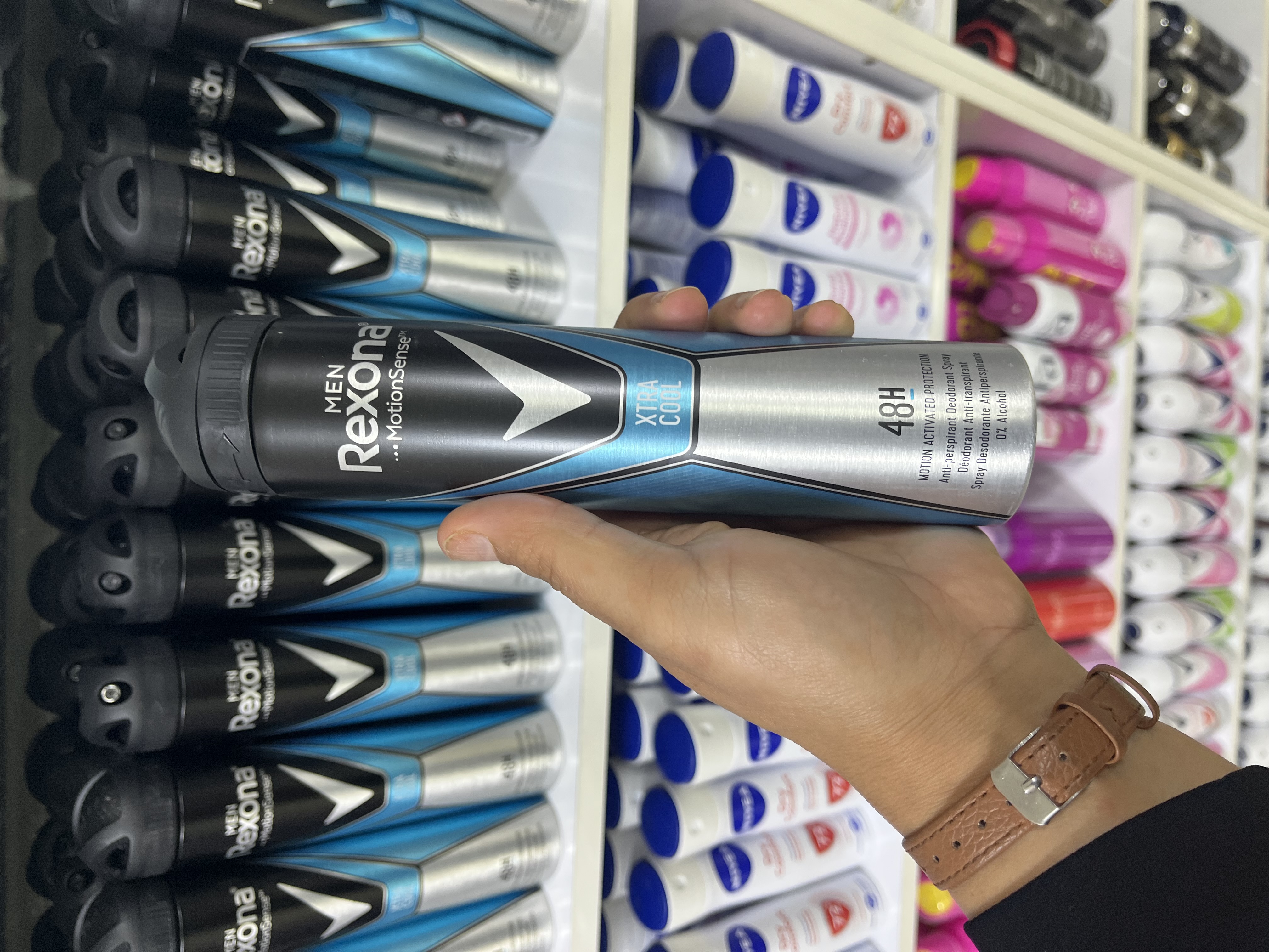 اسپری ضد تعریق مردانه رکسونا (Rexona) مدل اکسترا کول (xtra cool) - مخصوص فعالیت‌های ورزشی